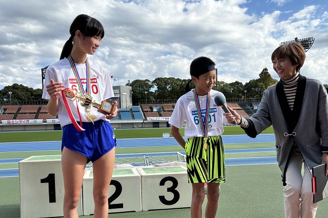 6年男子優勝鈴木くん2連覇、女子は吉田さんが優勝。