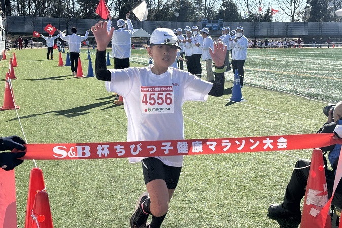 4年女子は時田さんが優勝。