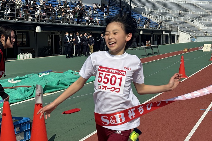 5年女子は青木さん大会記録更新。