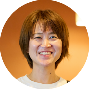 店主 ／ 若谷亜依 さん